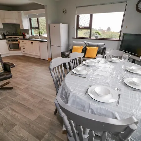 Holiday home Drumore House